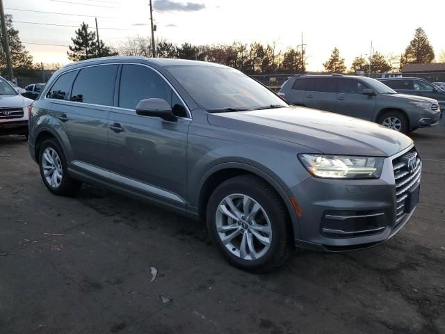 2017 Audi Q7 Premium Plus