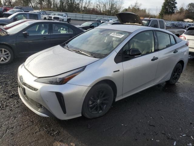 2022 Toyota Prius LE