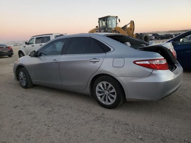 2016 Toyota Camry LE