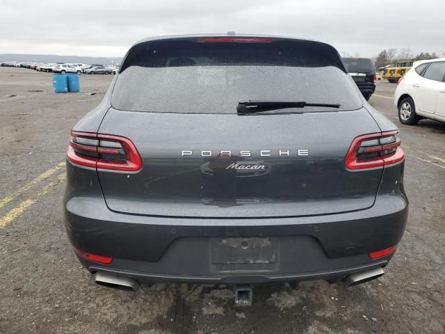 2018 Porsche Macan