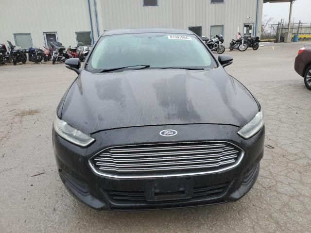 2013 Ford Fusion SE