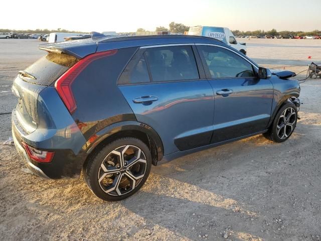 2023 KIA Niro SX