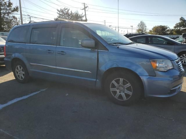 2012 Chrysler Town & Country Touring