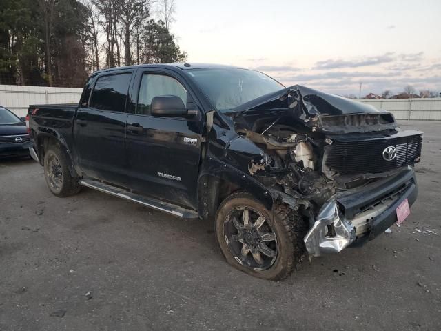 2016 Toyota Tundra Crewmax SR5