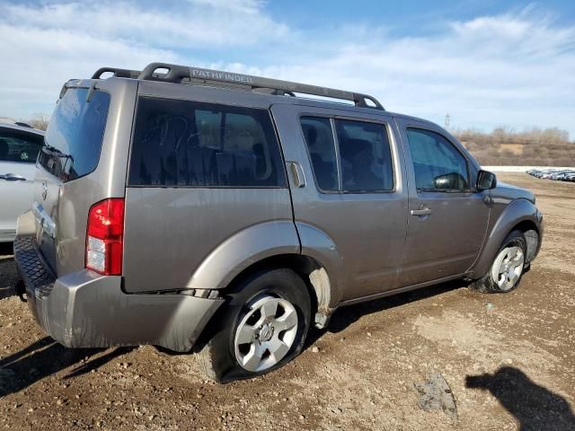 2006 Nissan Pathfinder LE