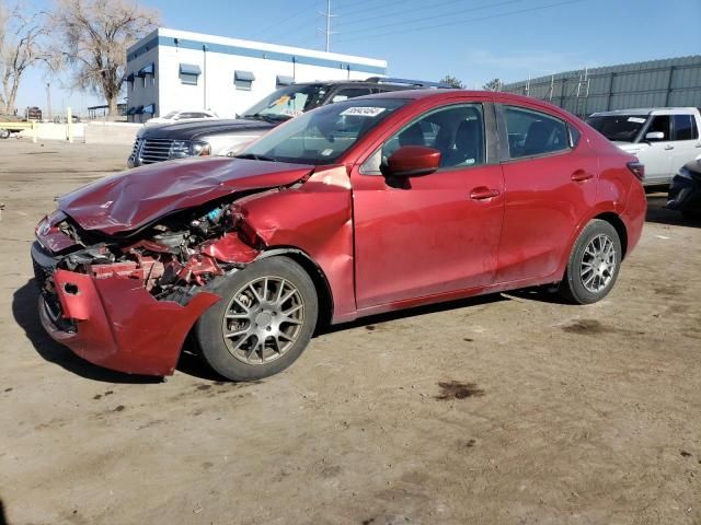 2019 Toyota Yaris L