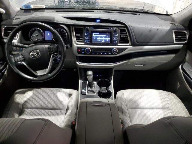 2015 Toyota Highlander LE