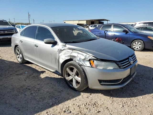 2013 Volkswagen Passat SE