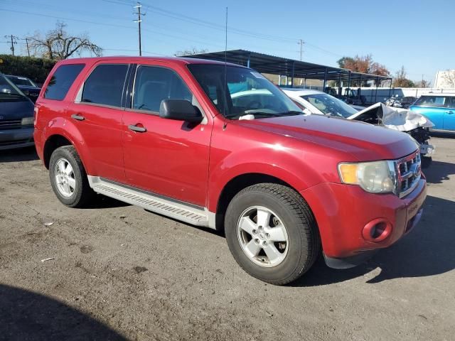 2010 Ford Escape XLS