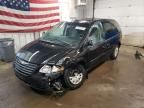 2005 Chrysler Town & Country