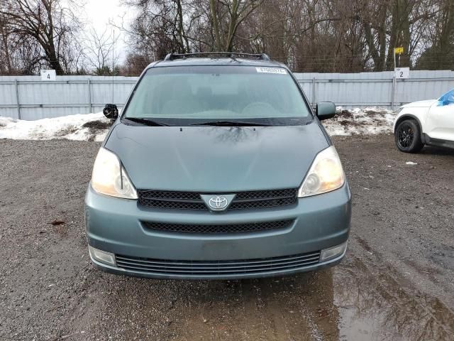 2005 Toyota Sienna CE