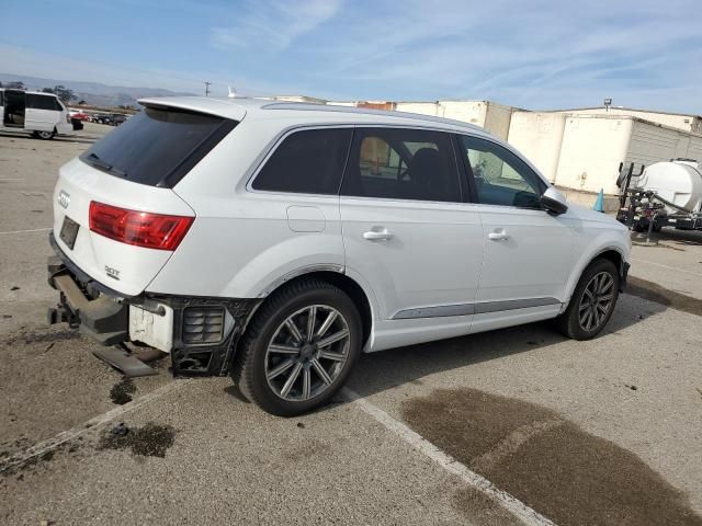 2017 Audi Q7 Premium Plus