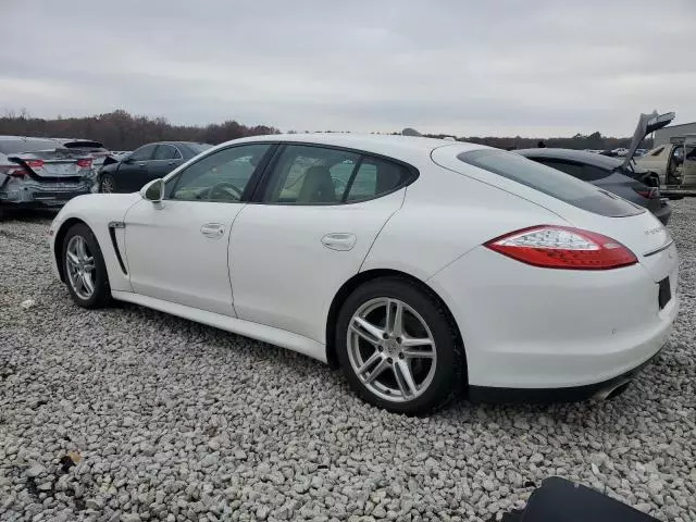 2012 Porsche Panamera 2