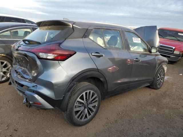 2022 Nissan Kicks SV