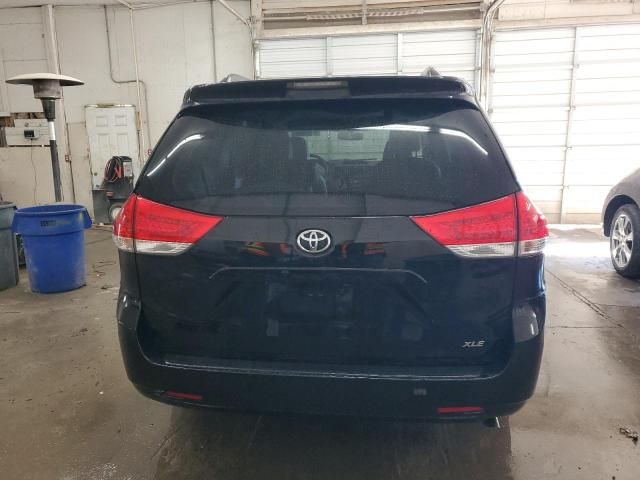 2012 Toyota Sienna XLE