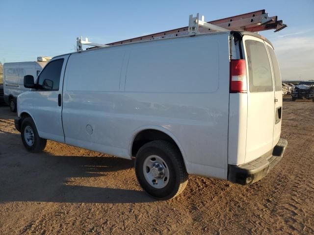 2015 Chevrolet Express G2500