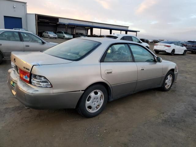 1999 Lexus ES 300