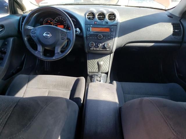 2010 Nissan Altima Base