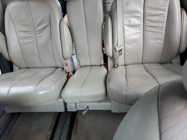 2012 Toyota Sienna XLE