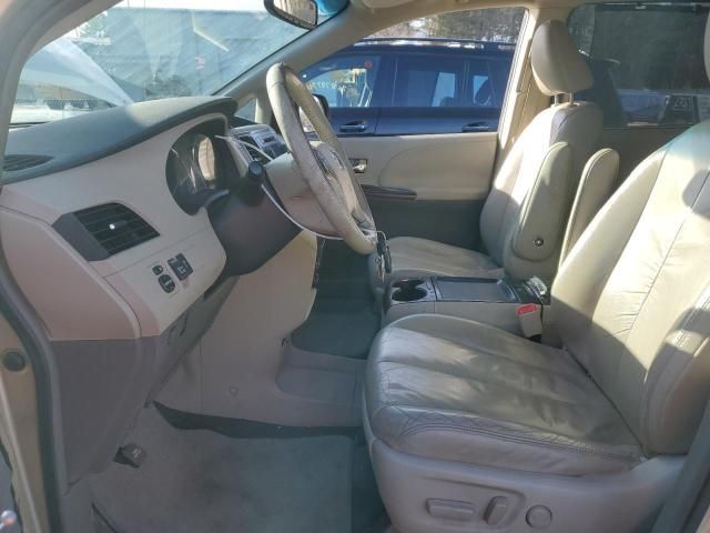 2011 Toyota Sienna XLE