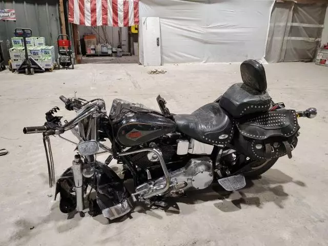 1999 Harley-Davidson Flstc