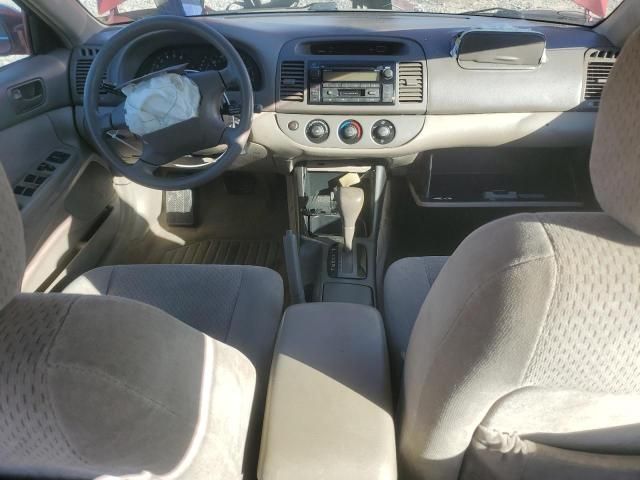 2004 Toyota Camry LE