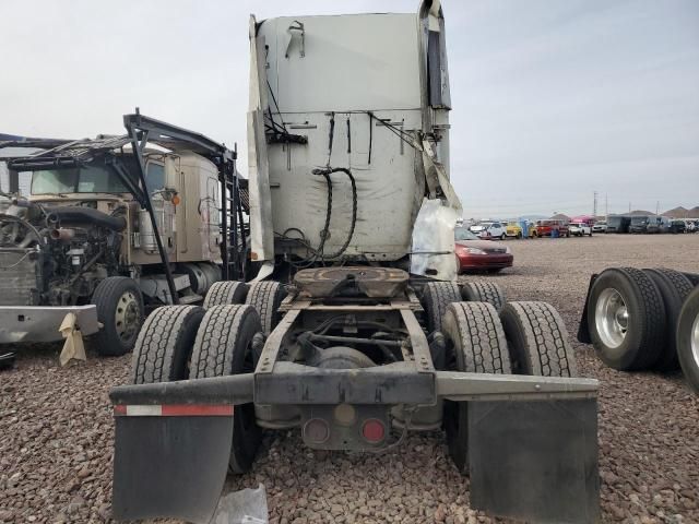 2005 Freightliner Conventional ST120