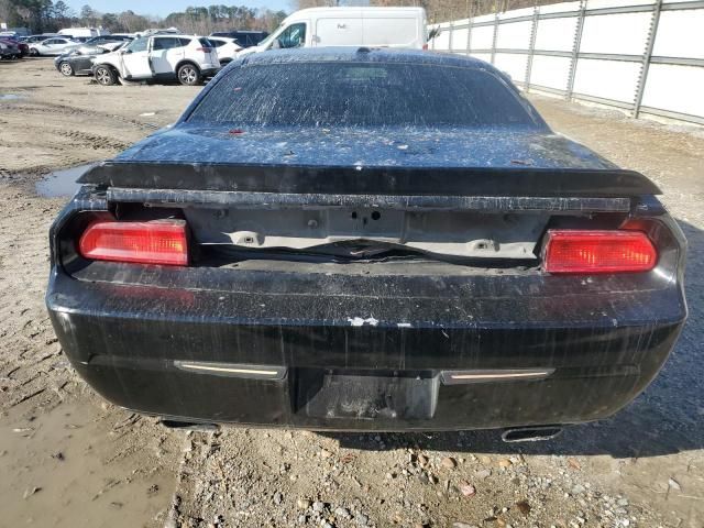 2012 Dodge Challenger SXT