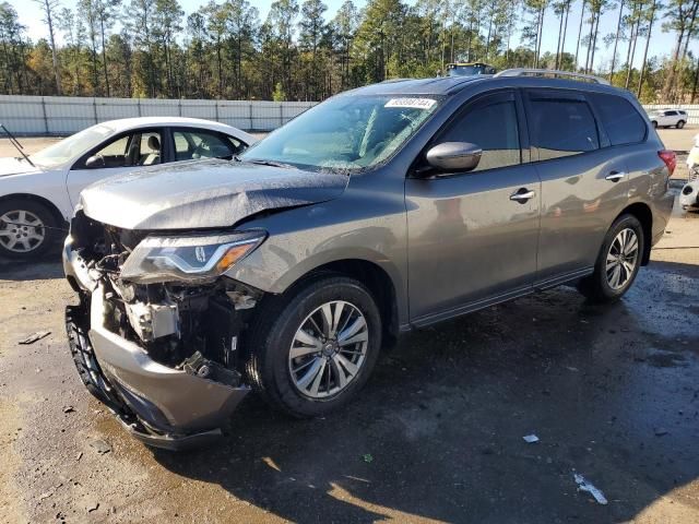 2020 Nissan Pathfinder SV