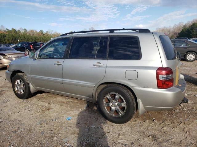 2004 Toyota Highlander Base