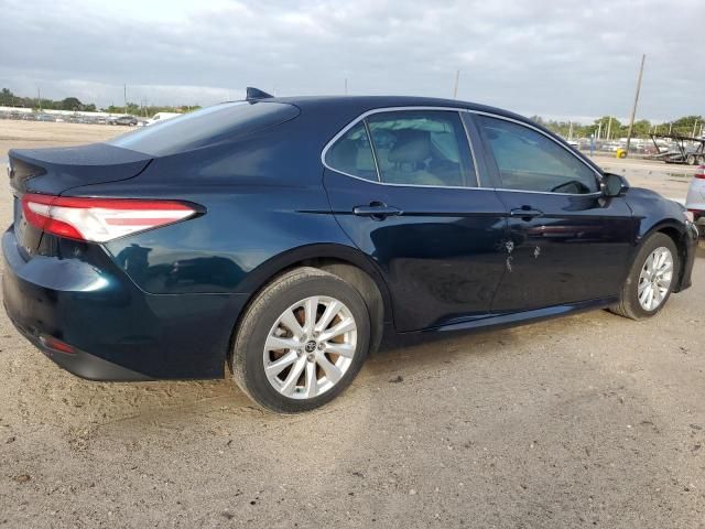 2020 Toyota Camry LE