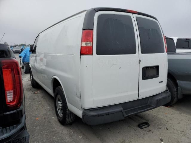 2016 Chevrolet Express G2500