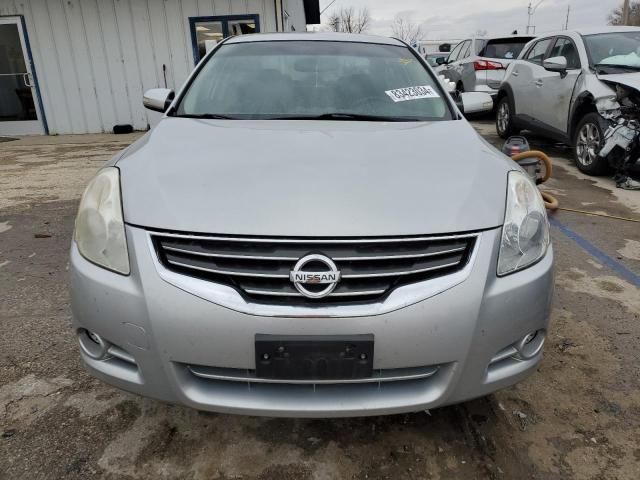 2010 Nissan Altima Base