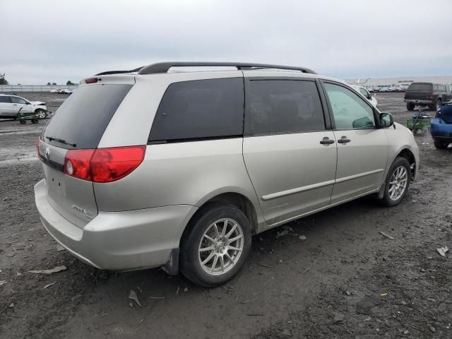 2006 Toyota Sienna CE