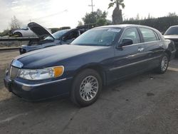 Lots with Bids for sale at auction: 2002 Lincoln Town Car Signature