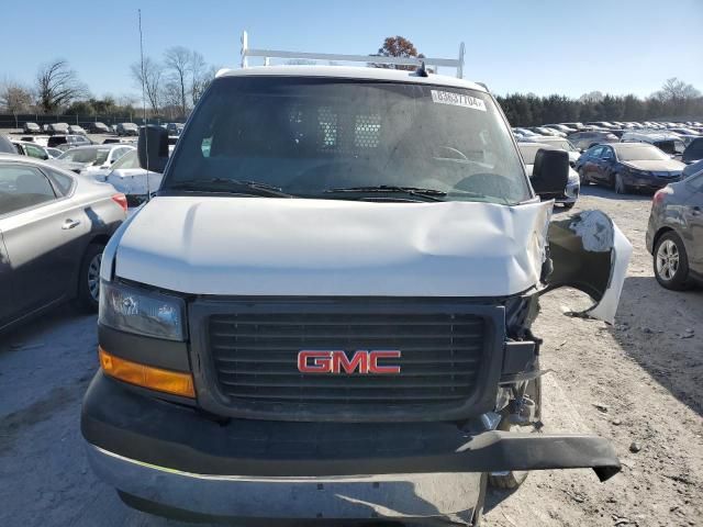 2022 GMC Savana G2500