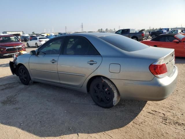 2005 Toyota Camry LE