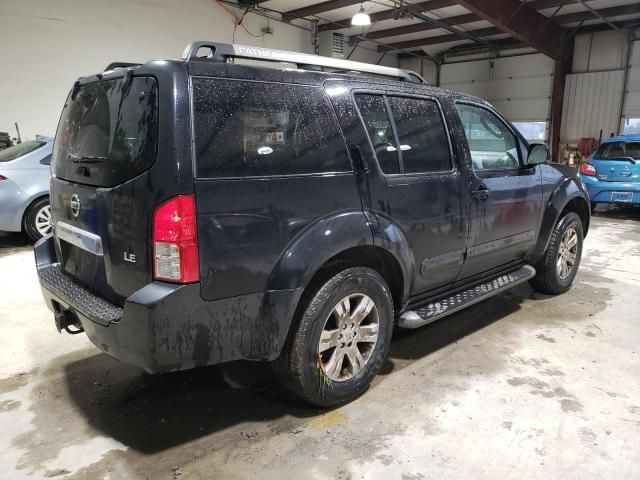 2007 Nissan Pathfinder LE