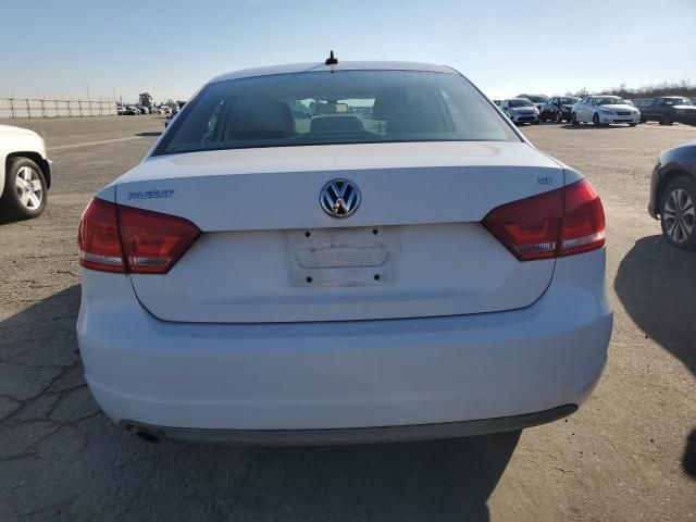 2012 Volkswagen Passat SE