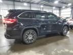 2017 Toyota Highlander SE