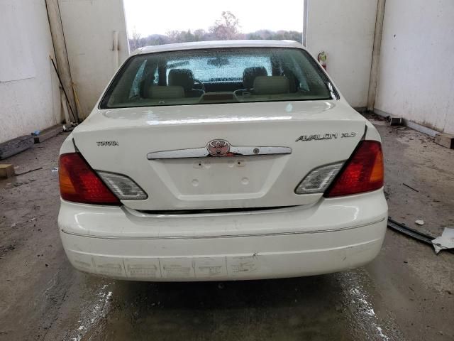 2000 Toyota Avalon XL