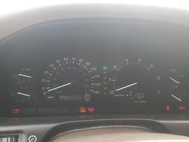 2000 Lexus LX 470