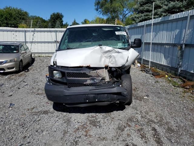 2016 Chevrolet Express G2500