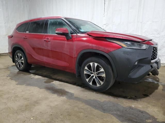 2021 Toyota Highlander XLE