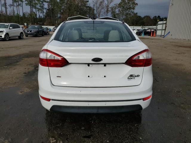 2016 Ford Fiesta SE