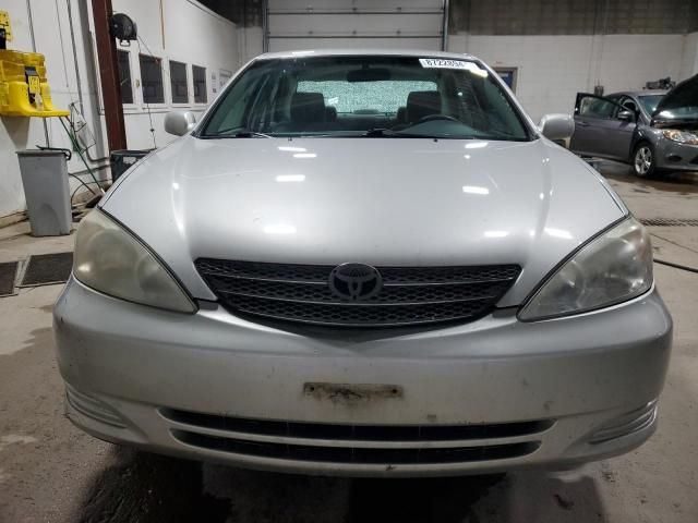 2004 Toyota Camry LE