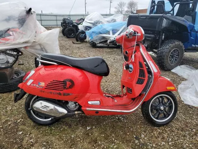 2024 Vespa GTS/SEI Giorni 300