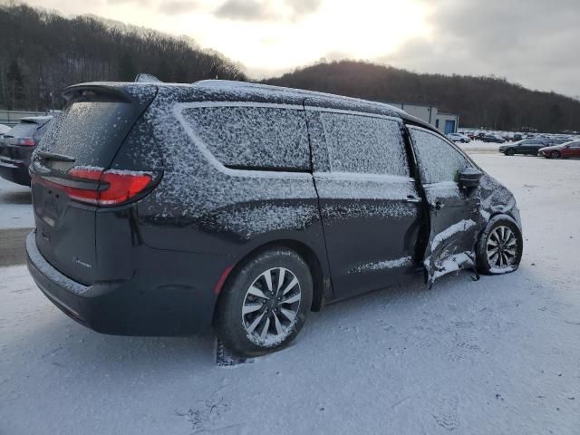 2021 Chrysler Pacifica Hybrid Touring L