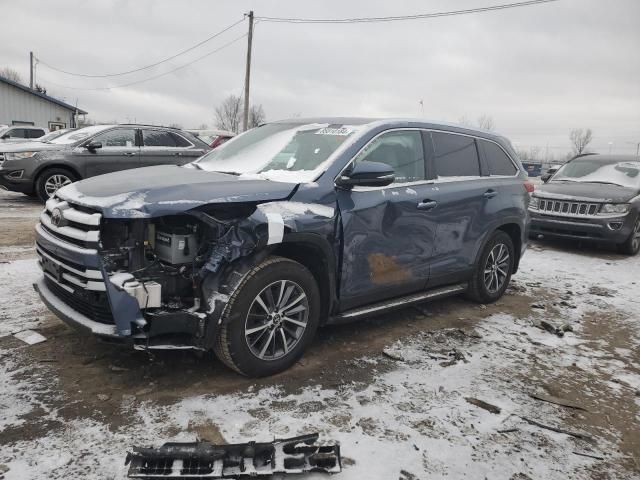 2019 Toyota Highlander SE