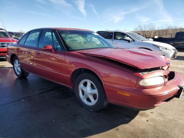 1999 Oldsmobile 88 Base